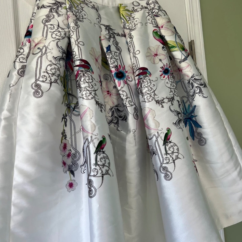 Ted Baker White Floral Petale Passion Flower Full Midi Skirt Size 1 - Picture 4 of 15